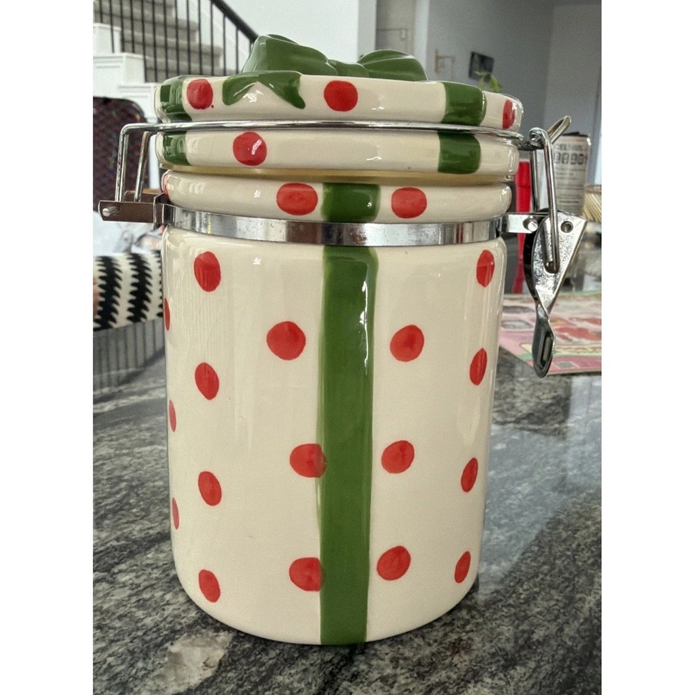 VTG Boston Warehouse Trading Corp Christmas Green Ribbon Polka Dot Canister